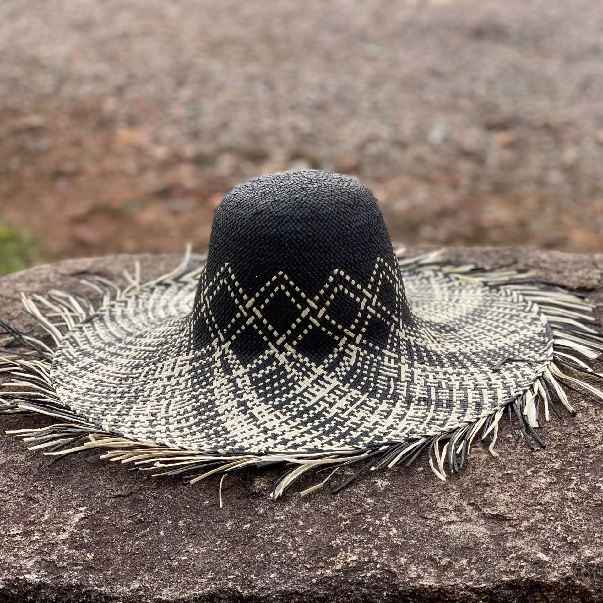 Big Brim Beach Hat for Women Summer Seaside Raffia Straw Hat Travel Vacation Visor Sun Hat Women'S Hat with Colored Raw Edges