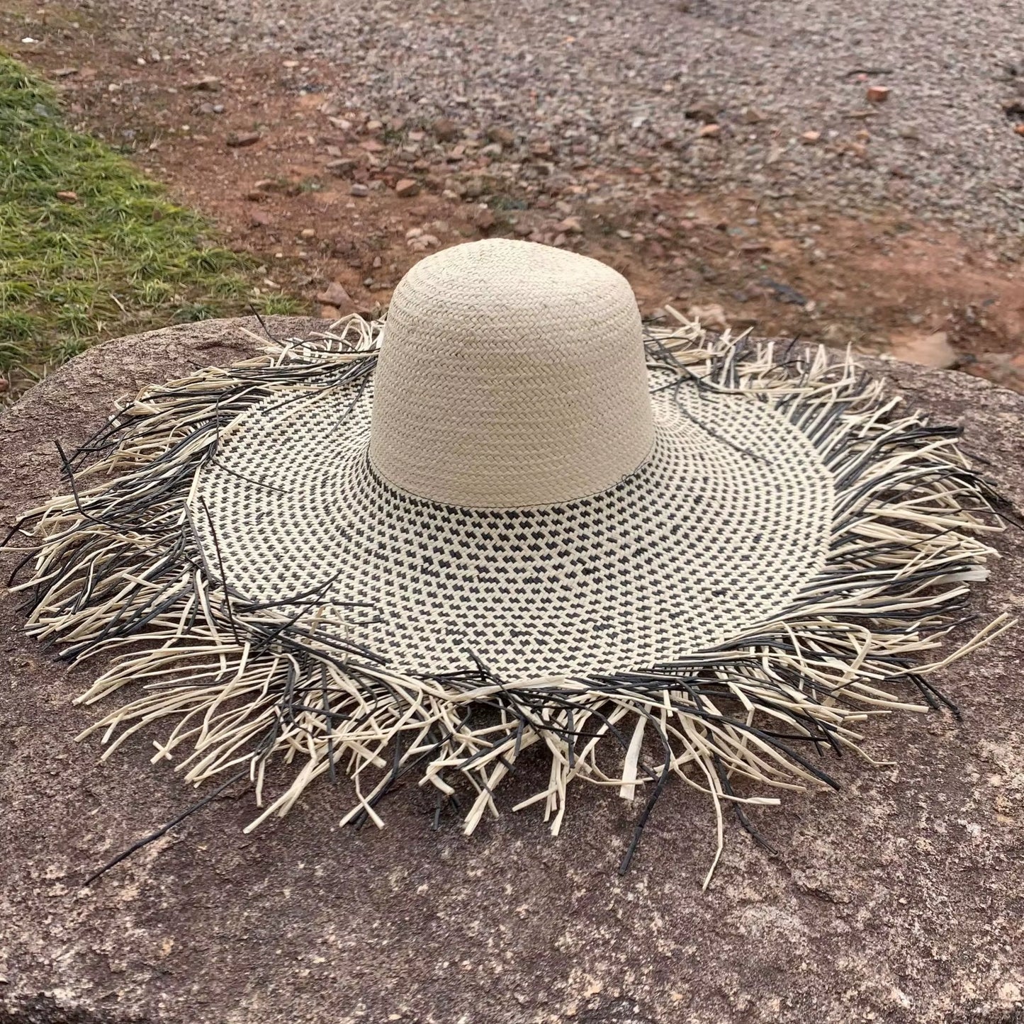 Big Brim Beach Hat for Women Summer Seaside Raffia Straw Hat Travel Vacation Visor Sun Hat Women'S Hat with Colored Raw Edges
