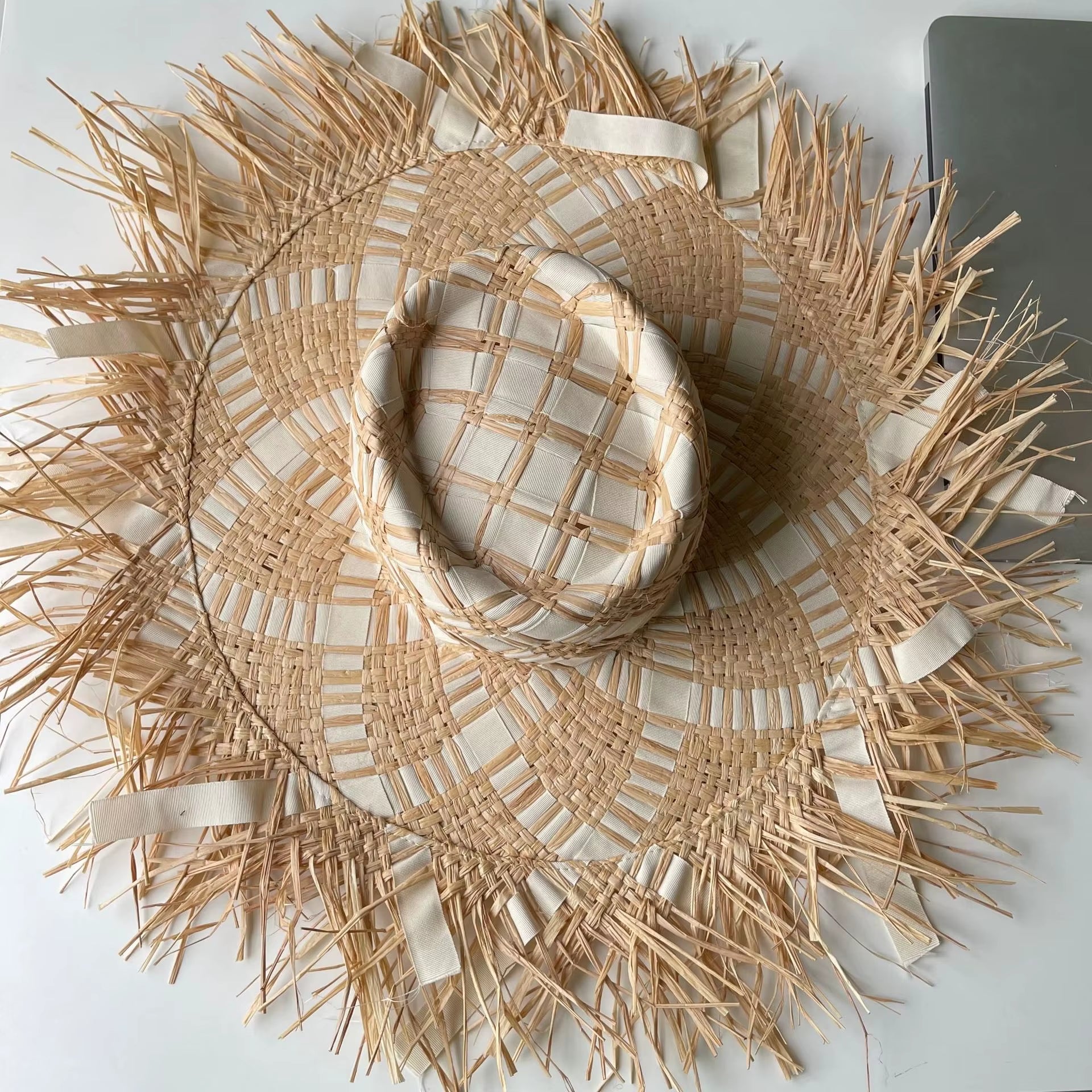 Big Brim Beach Hat for Women Summer Seaside Raffia Straw Hat Travel Vacation Visor Sun Hat Women'S Hat with Colored Raw Edges